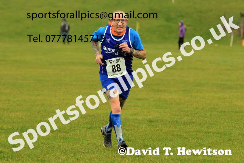 Womens 35+ and Mens 65+ 2023 NEMAA Cross Country, Croft Circuit, North Yorkshire. Photo: David T. Hewitson/Sports for All Pics